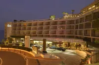 Fairmont Monte-Carlo Hotels near Place de la Cremaillere