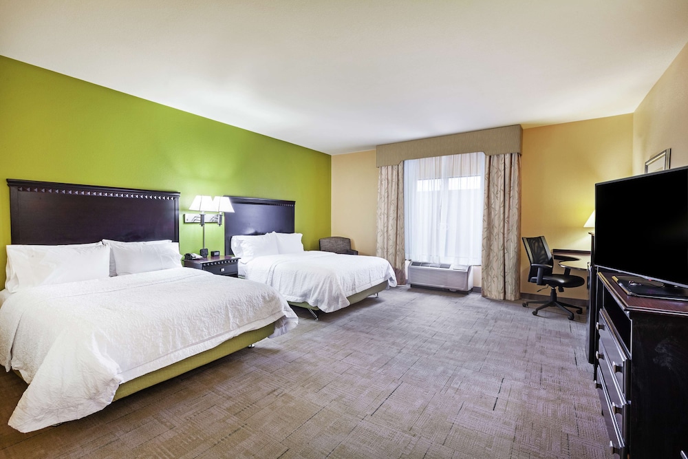 Hampton Inn & Suites Owasso