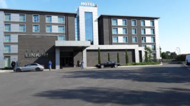 Link124 Hotel