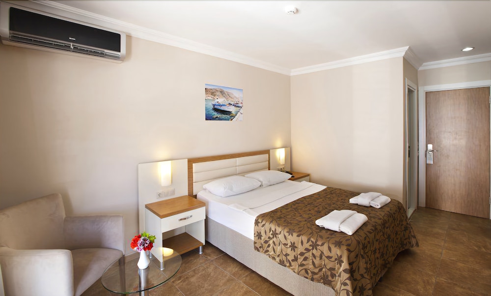 Risa Hotel Herşey Dahil (Risa Hotel - All Inclusive)