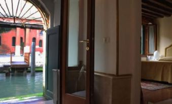 Alla Vigna - Room Only