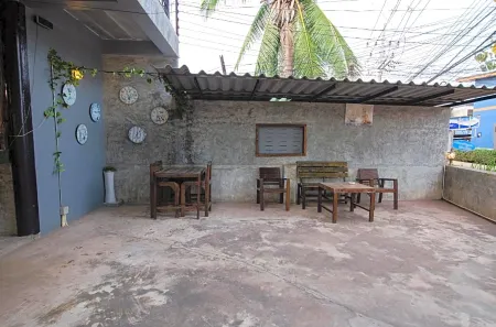 The Rest Hotel