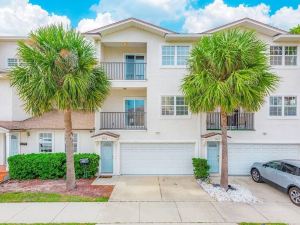 Beach Serenity 2 - Private Condo with Ocean Views