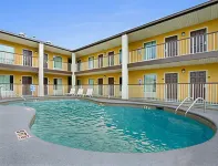 Baymont by Wyndham Santee Hotels in Santee