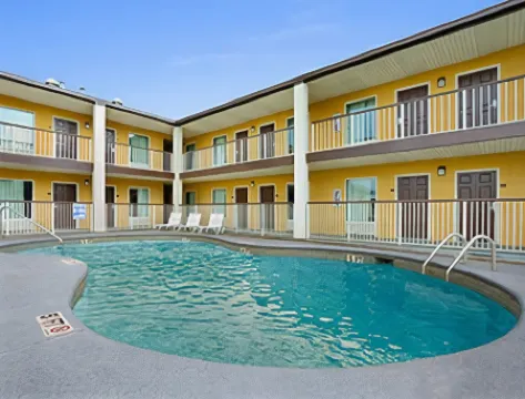 Baymont by Wyndham Santee