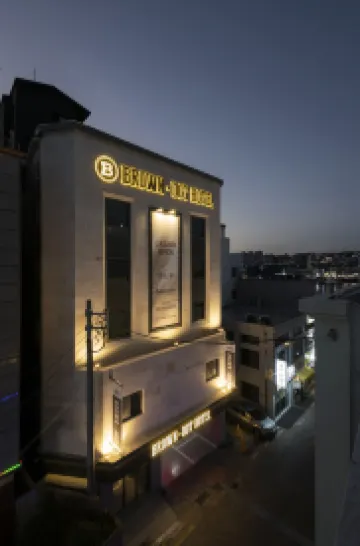 브라운도트호텔 통영항남점