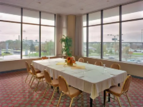 เบสท์เวสเทิร์นพลัส โฮเทลแอนด์คอนเฟอเรนซ์เซ็นเตอร์ โรงแรมในบัลติมอร์