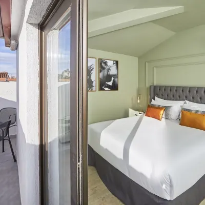 L&H la Latina Selection Hotels near El Rastro de Madrid