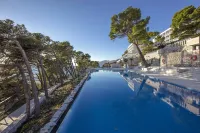 Bluesun Mala Berulia - Pools