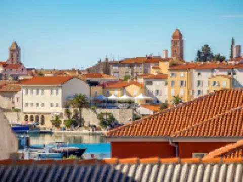 Petra 3 Hoteles en Palit