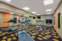 La Quinta Inn & Suites by Wyndham Conway - Gym