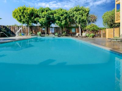 La Quinta by Wyndham Irvine Spectrum