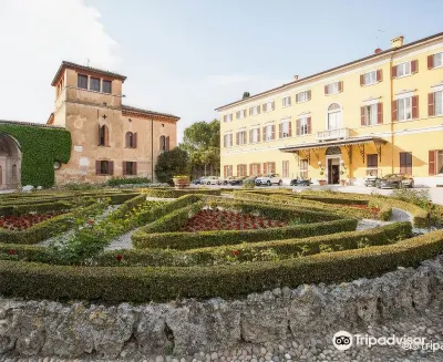 Villa dei Cedri Spa Hotel in zona Caneva Aquapark