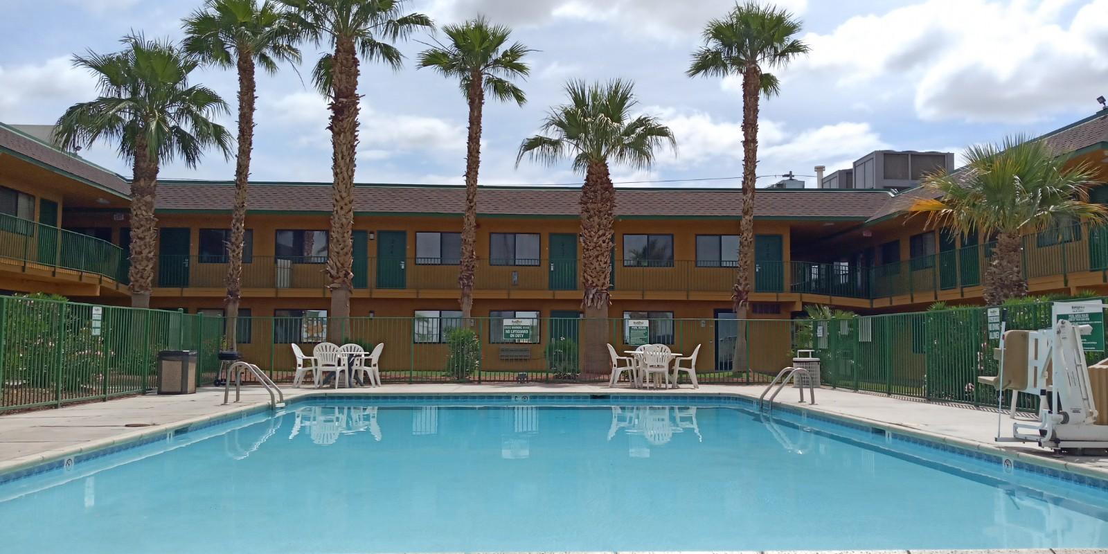 Budgetel Inn & Suites Yuma