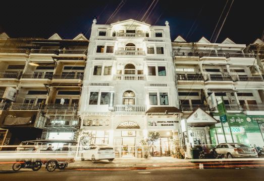 호텔 내부 전경