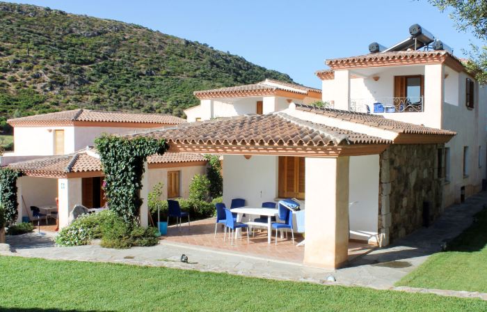 Bouganvillage