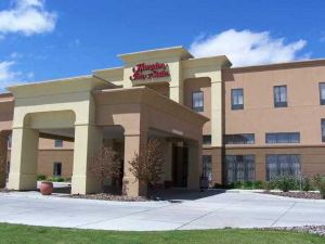 Hampton Inn & Suites Scottsbluff-Conference Center