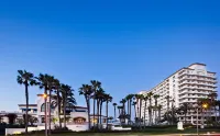 The Waterfront Beach Resort, A Hilton Hotel