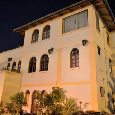 Kituandes Hotel Hoteles cerca de Libre Cafe