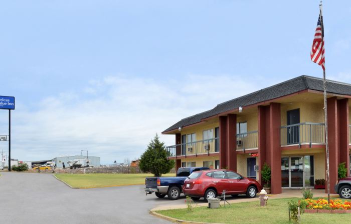 Castle Inn & Suites by OYO Chickasha