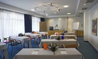 Good Morning + Leipzig Hotels in Brandis