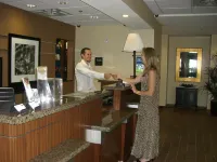 Hampton Inn & Suites Pueblo/North - parking