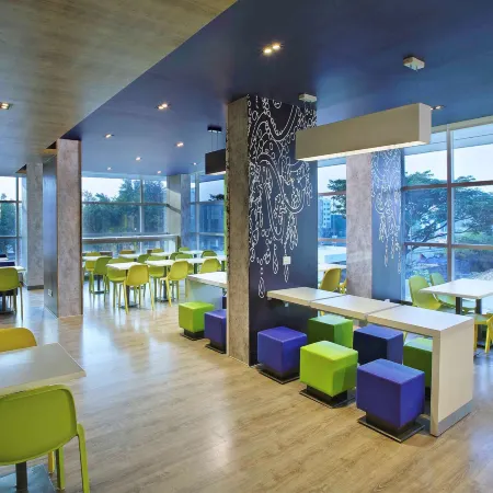Holiday Inn Express Pune Pimpri