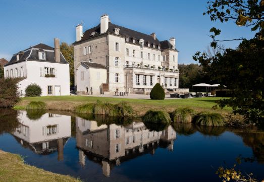 샤토 호텔 외관