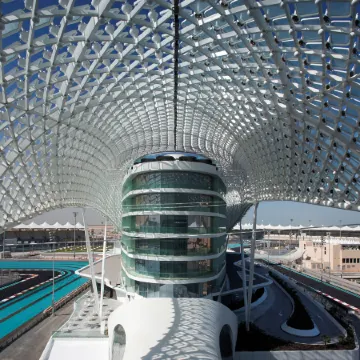 W Abu Dhabi - Yas Island Отели рядом с достопримечательностью «Пристань для яхт Яс»