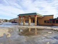 Badlands Inn & Suites Hotels in Dickinson