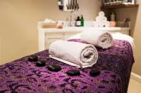voco OXFORD SPIRES by IHG - spa