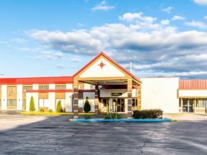 Clarion Inn & Suites