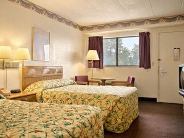 Days Inn by Wyndham Cloverdale Greencastle