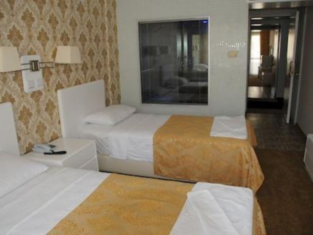 Mara Palace Hotel