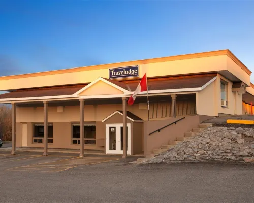 Travelodge by Wyndham Kapuskasing Hotels in Kapuskasing