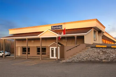 Travelodge by Wyndham Kapuskasing Reesor Siding Strike of 1963附近的飯店