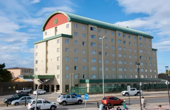 迭戈阿爾馬格羅蓬塔阿雷拉斯酒店