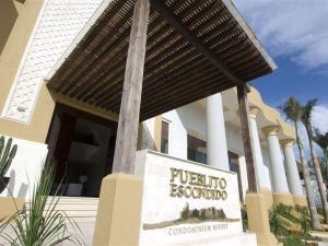 Pueblito Escondido by Mistik Vacation Rentals