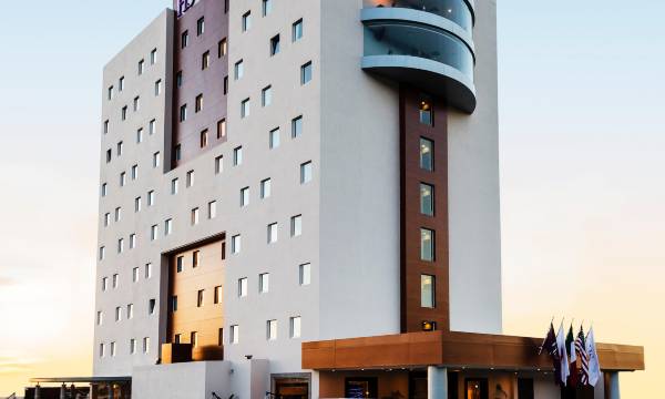 HS Hotsson Hotel Queretaro