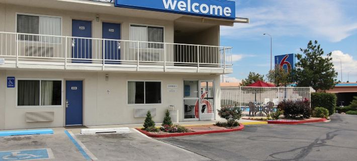 Crowne Plaza ALBUQUERQUE by IHG Hotels in Берналільйо