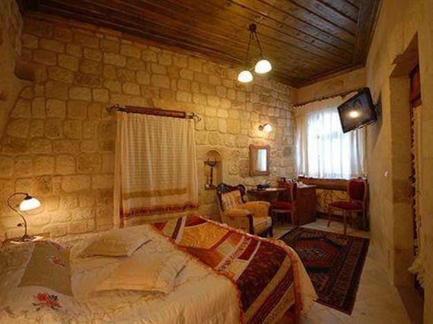 Mithra Cave Hotel