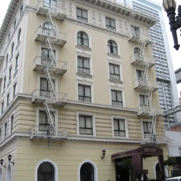 Hotel Bijou Отели рядом с достопримечательностью «Дом Уильяма Уэстфелда»