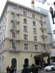 Hotel Bijou Hotels near Airbnb office