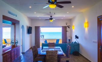 Isla 33 Resort & Villas - Housity