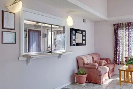 Travel Inn Buford - Mall of Georgia