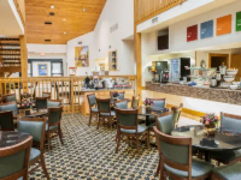 Baymont Inn and Suites by Wyndham Franklin, Indiana Hotels in Needham Township