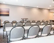 Comfort Suites Southgate-Detroit Hotels in Taylor
