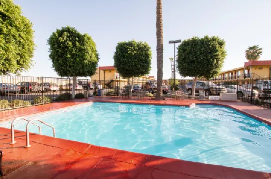 SureStay Hotel by Best Western Phoenix Airport