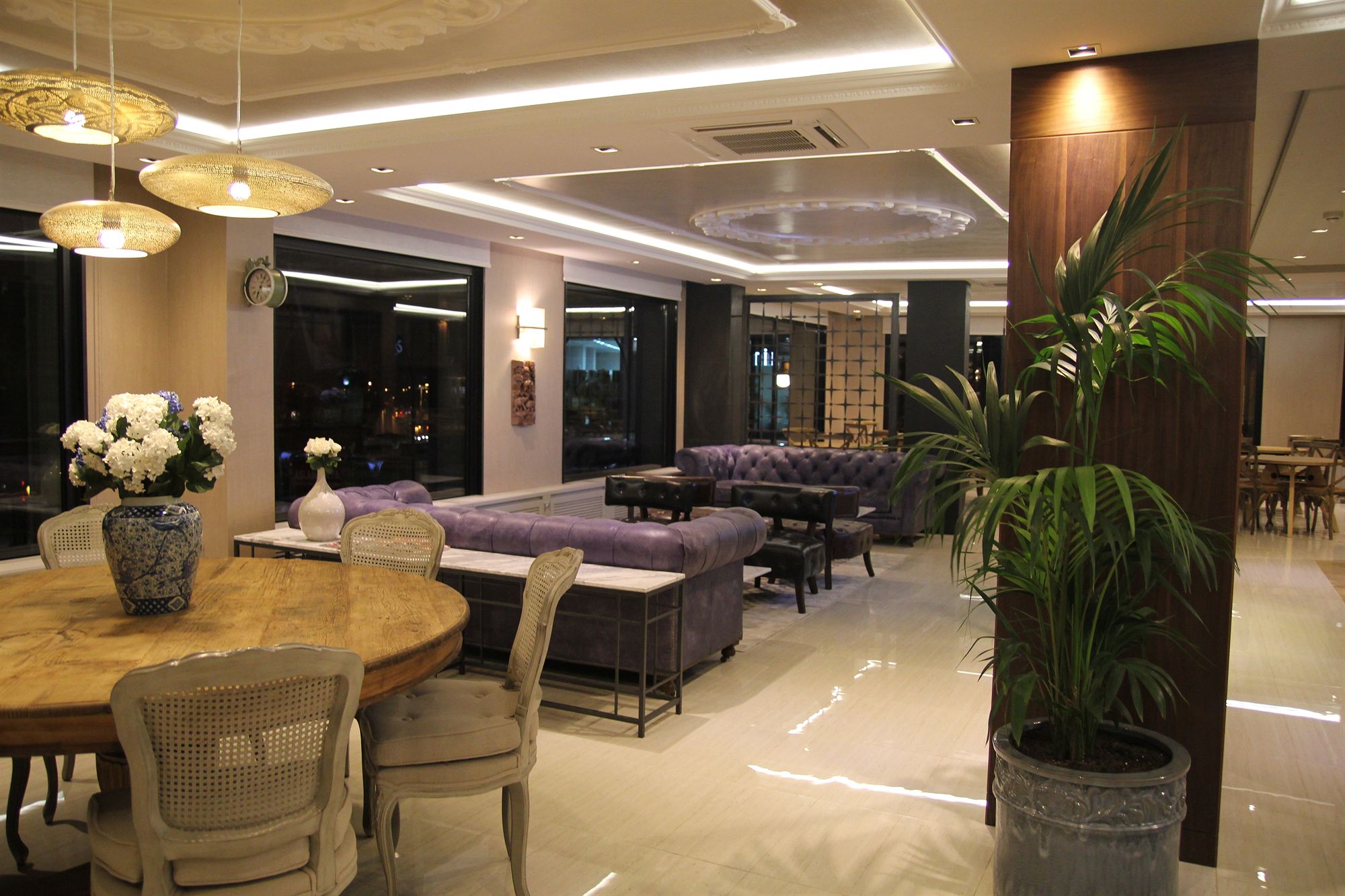 K Suites Hotel (K Suites Otel)