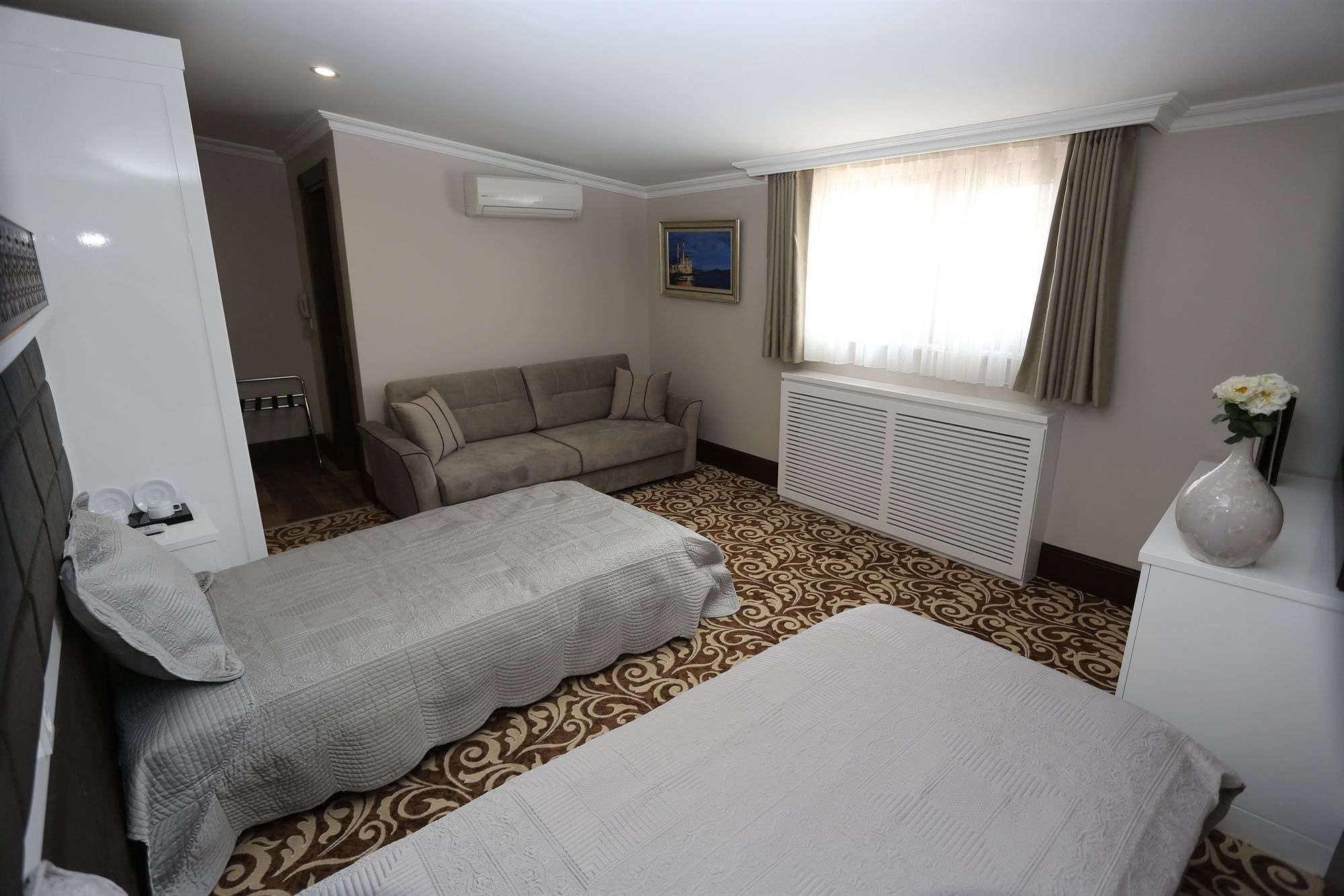 K Suites Hotel (K Suites Otel)